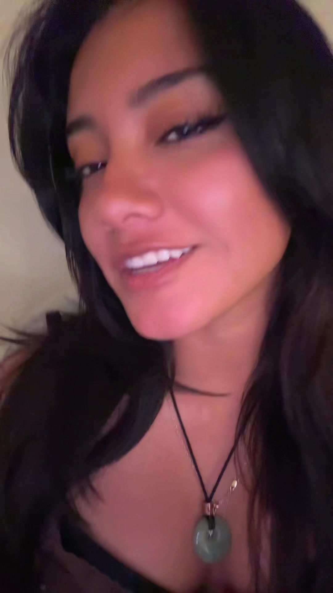 @Dezii