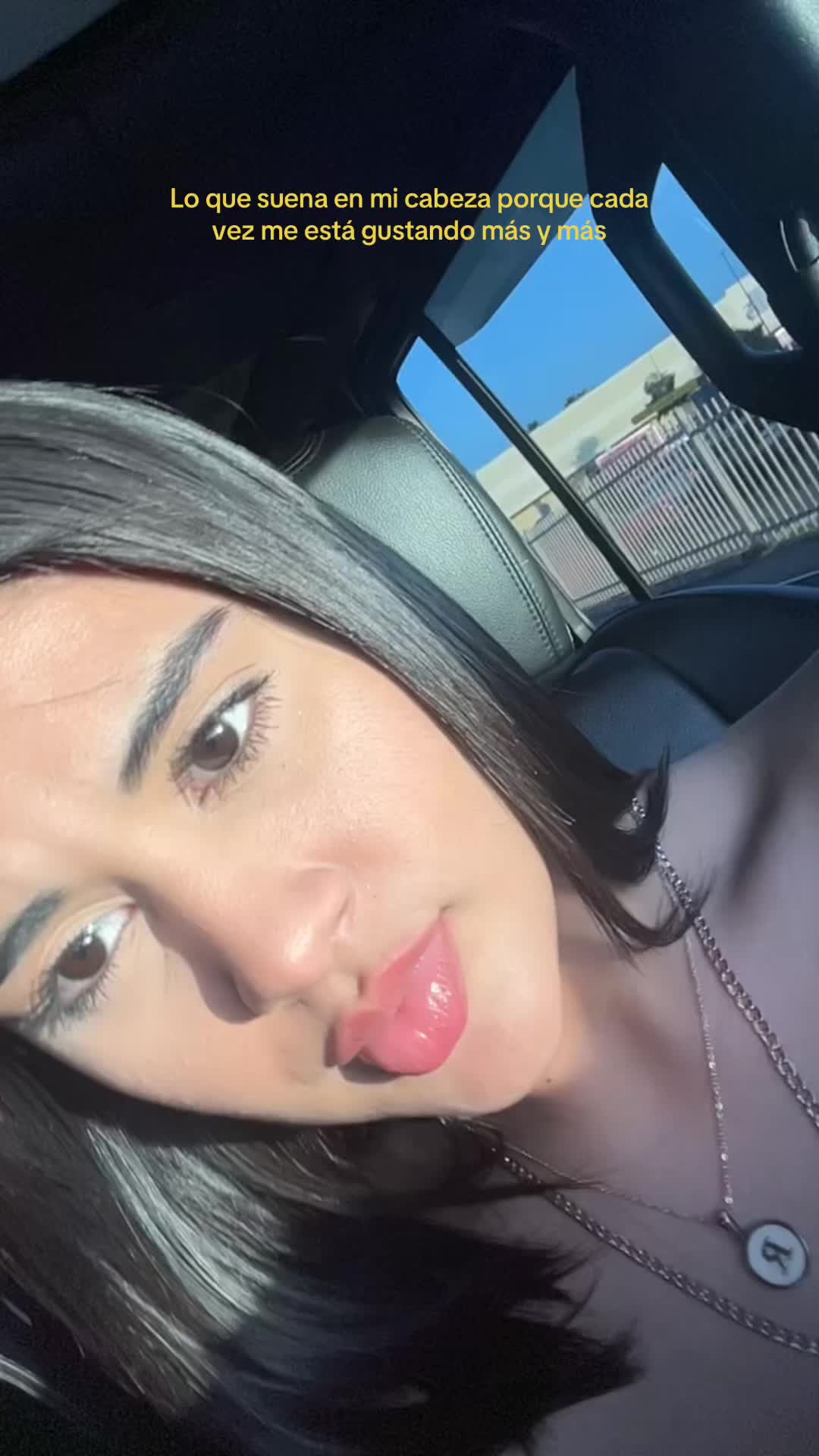 @r.sonrisitaa🌟