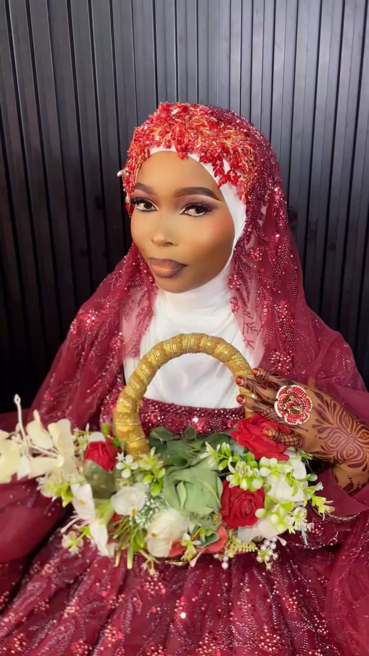@halimabestmakeup