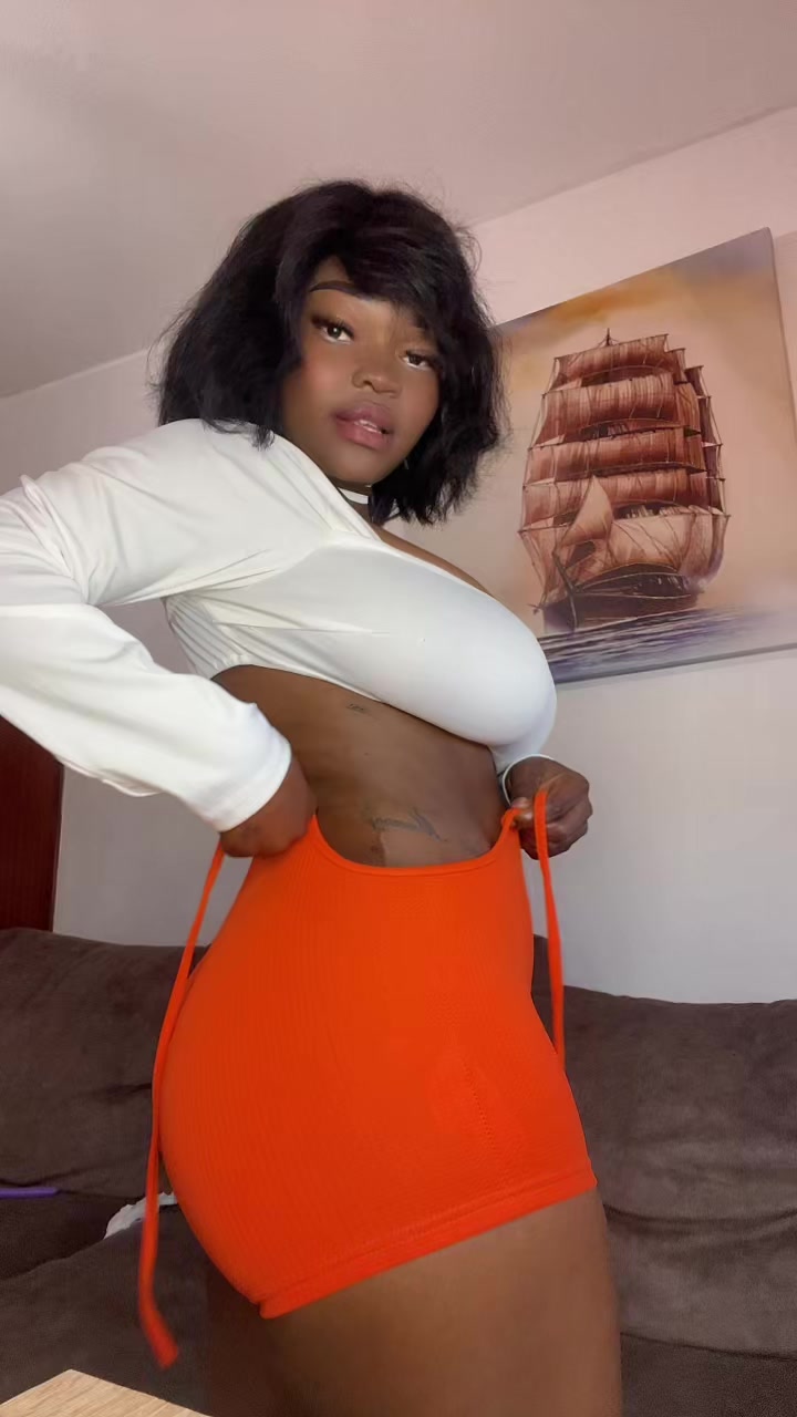 @Leandramatos03