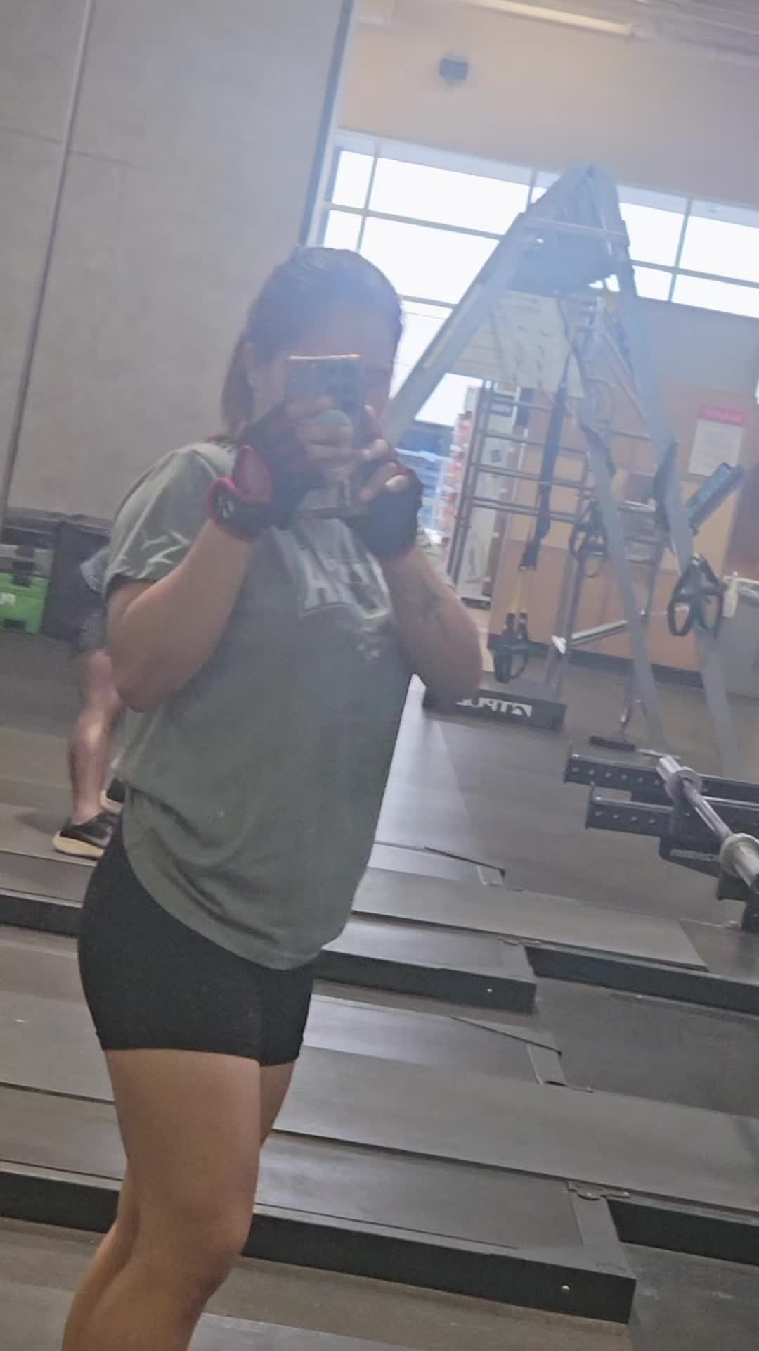@nicole14