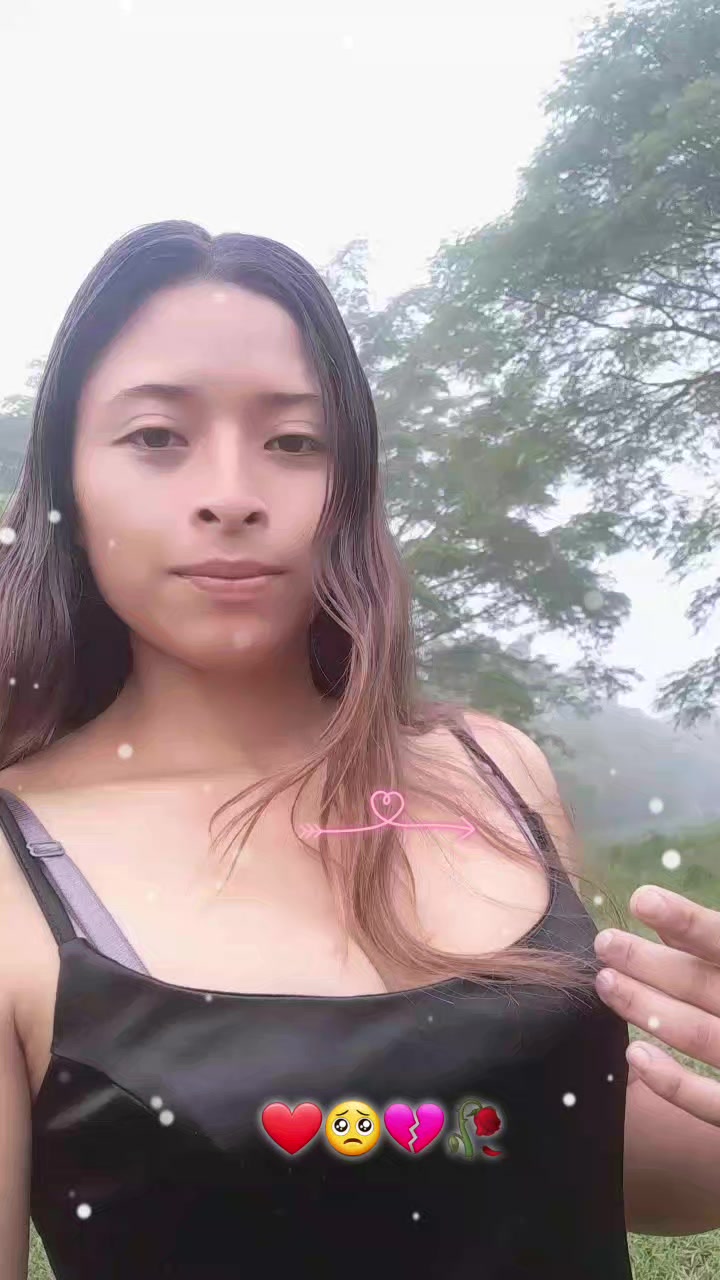 @Paola Natalia