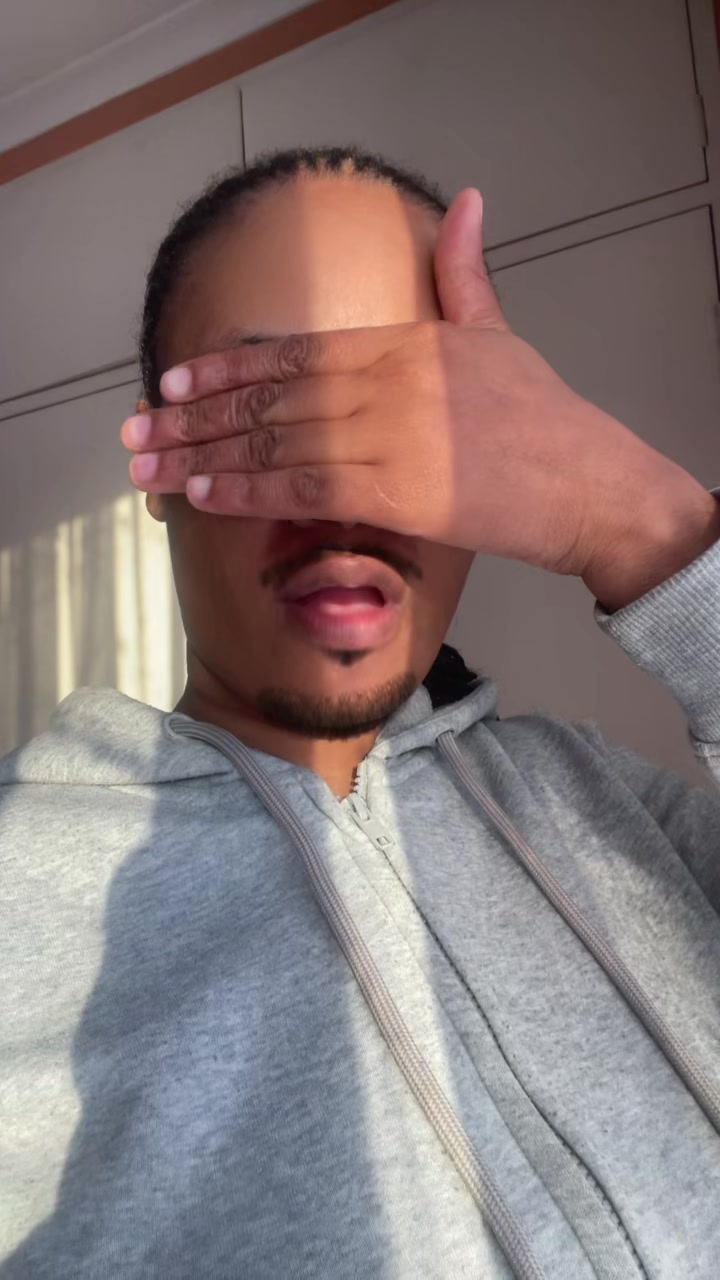 @Dinah_Phoshoko