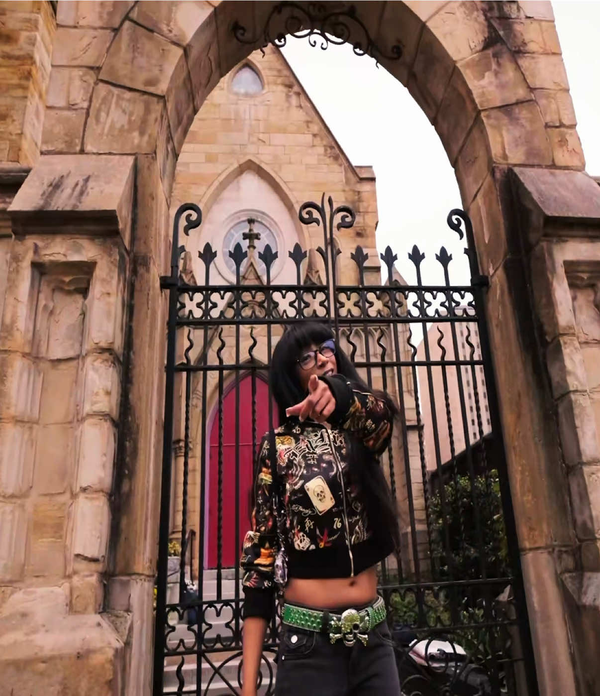 @I AM UR LEADER ⋆˚ 🏰 ˖°