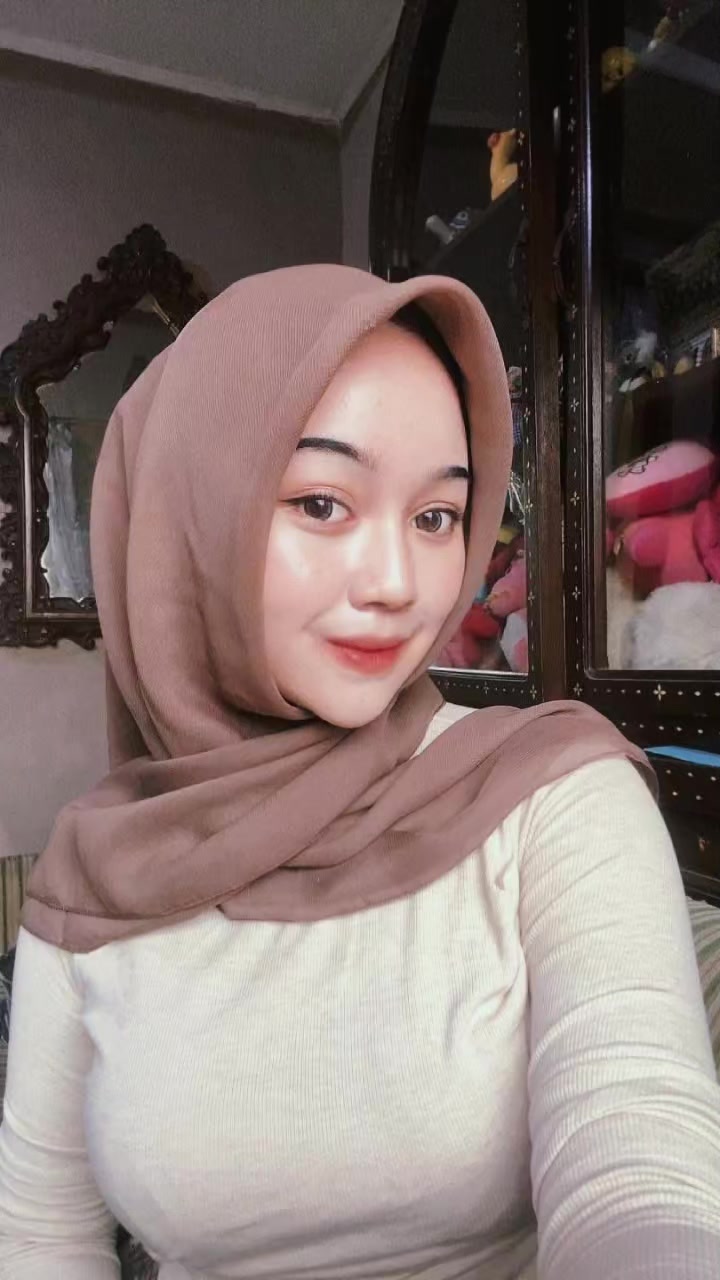 @Nadine.V.A ( FANS )