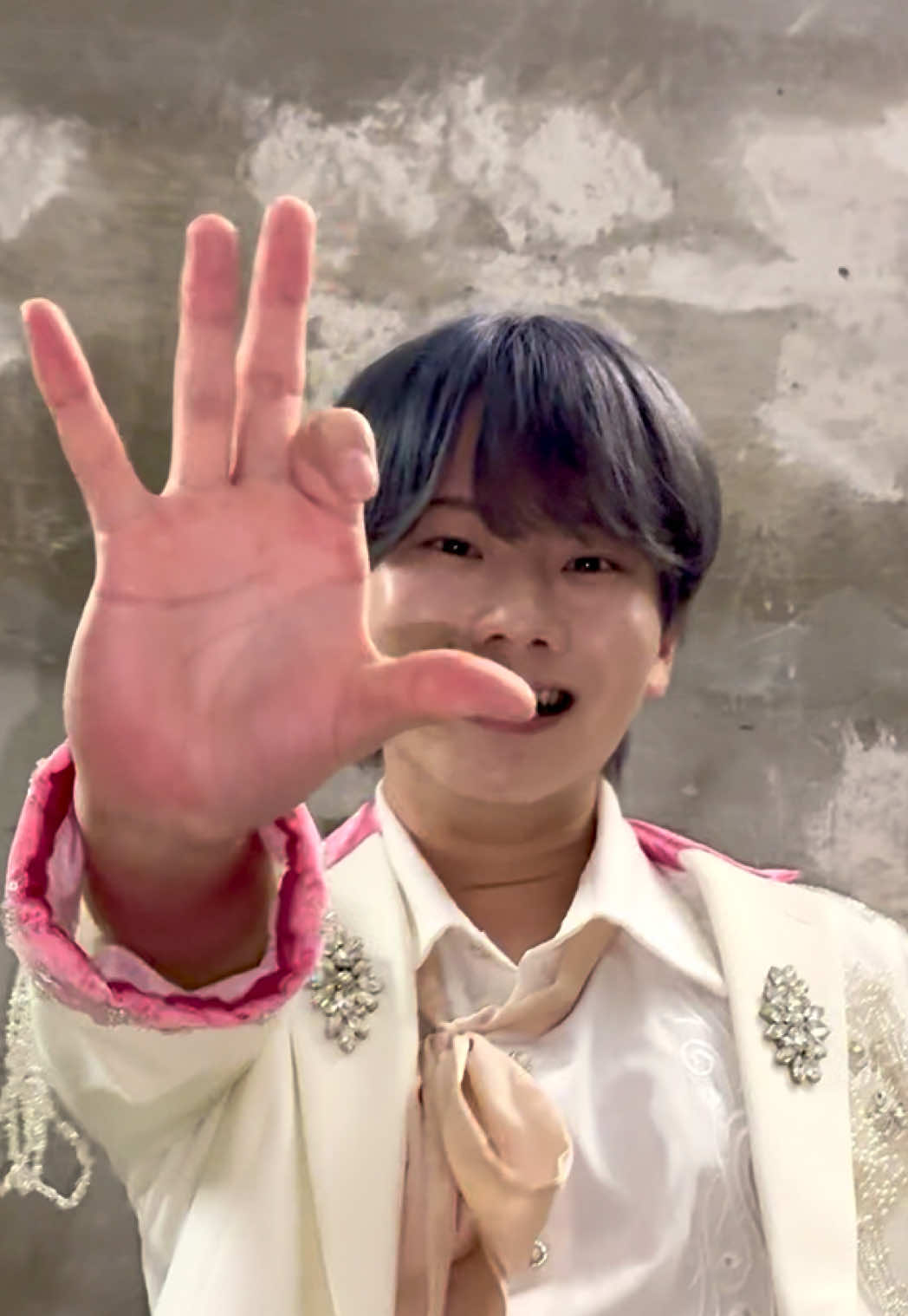 @H!⭐︎7