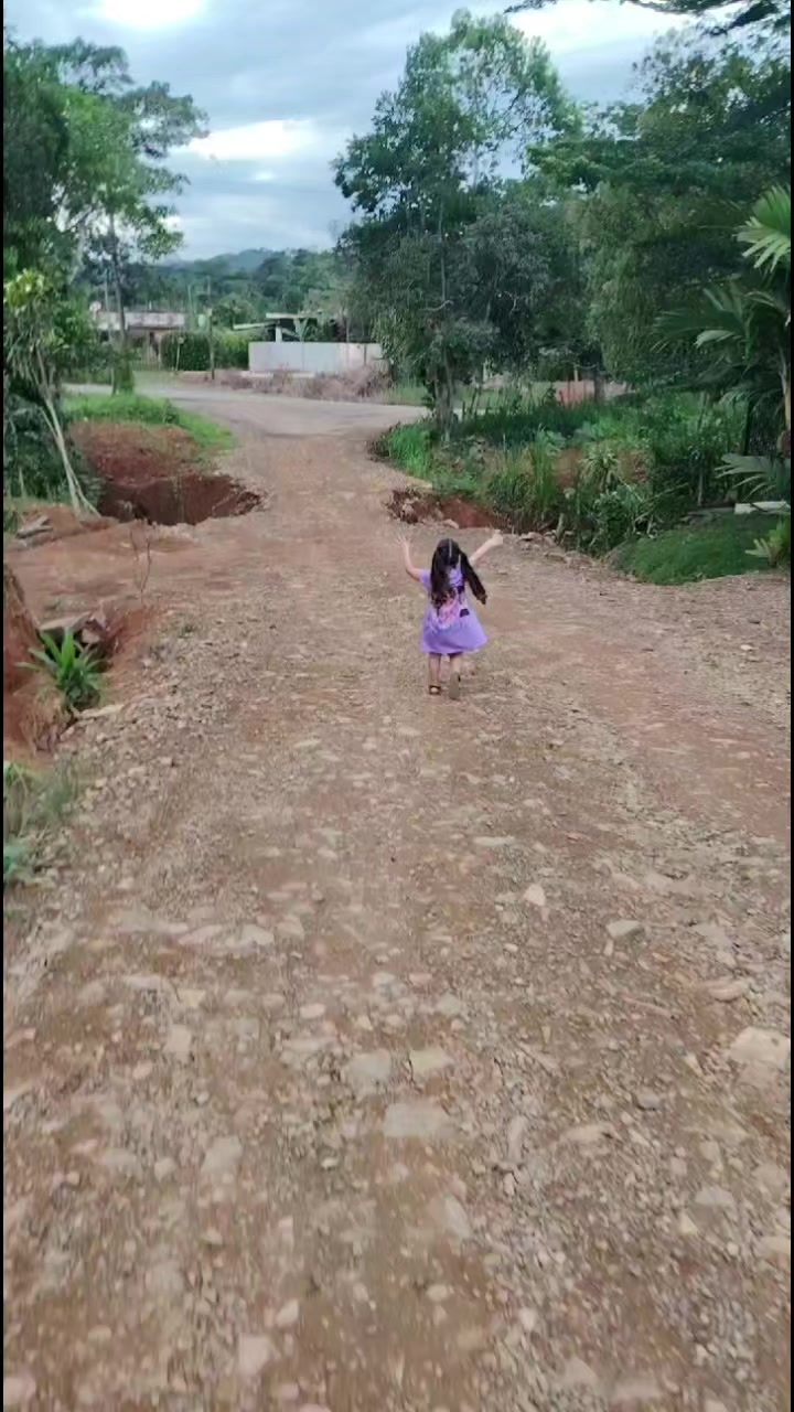 @M Diaz Mejia