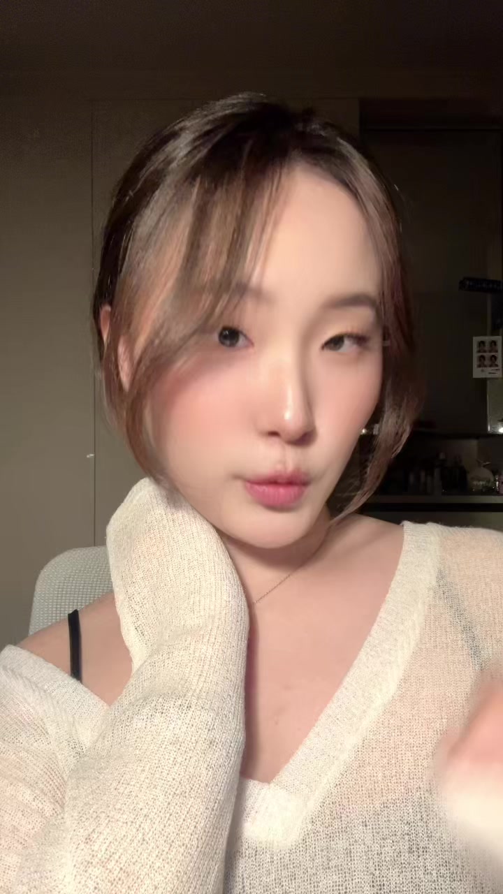 @Angie Lee
