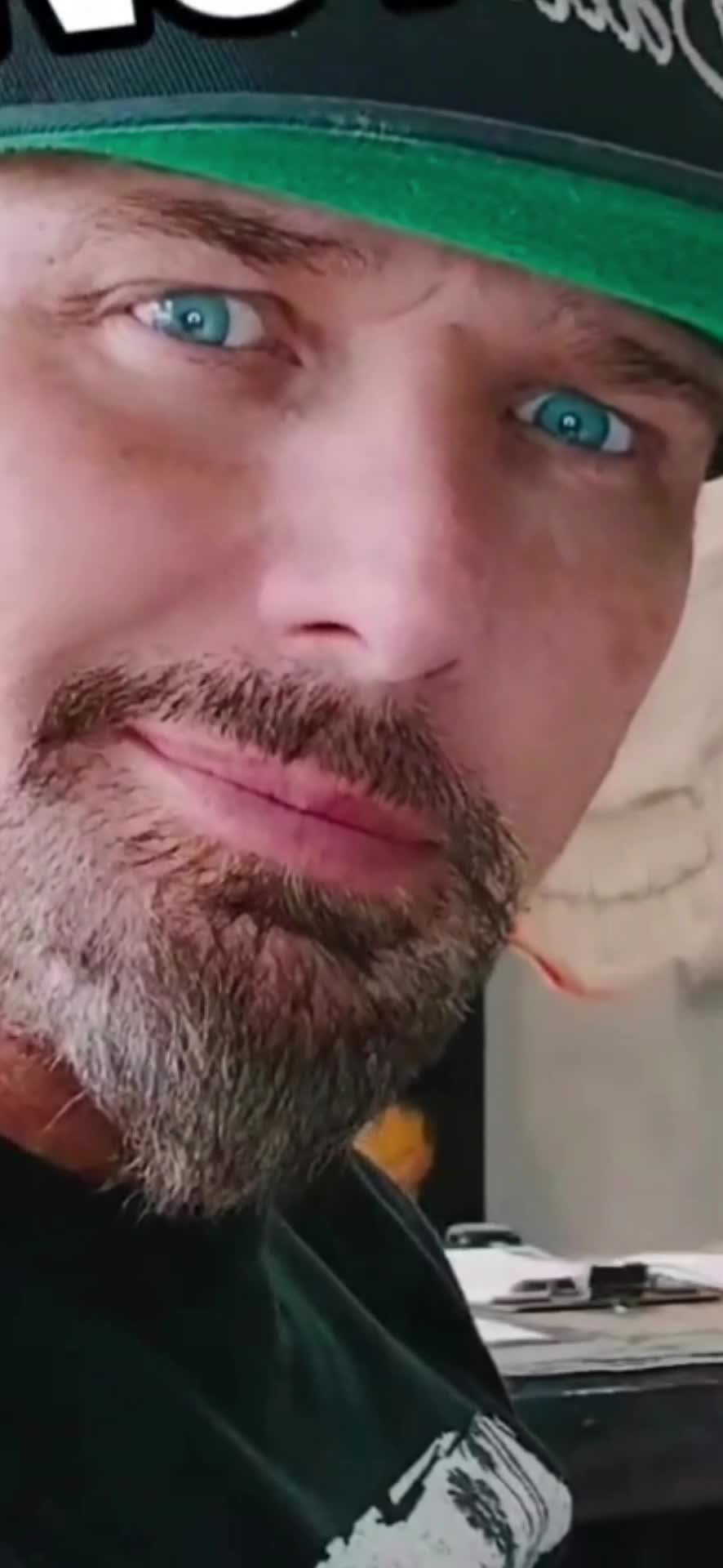 @Laura2.0