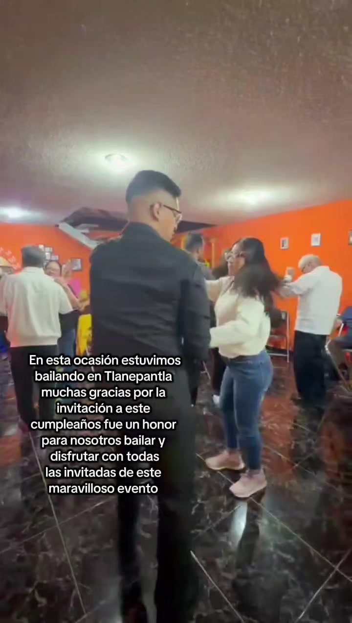 @VAMOS A BAILAR