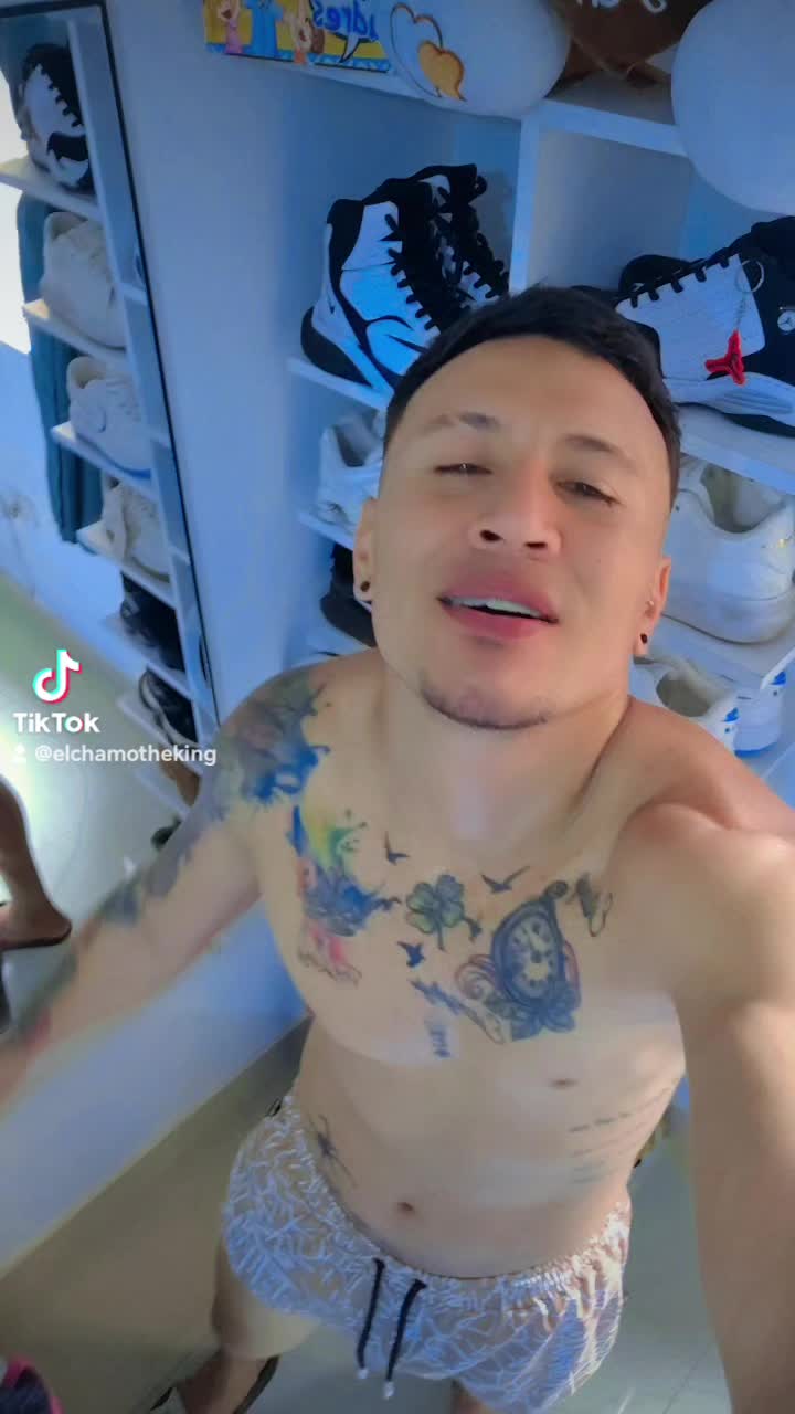 @3lChamoTheKing