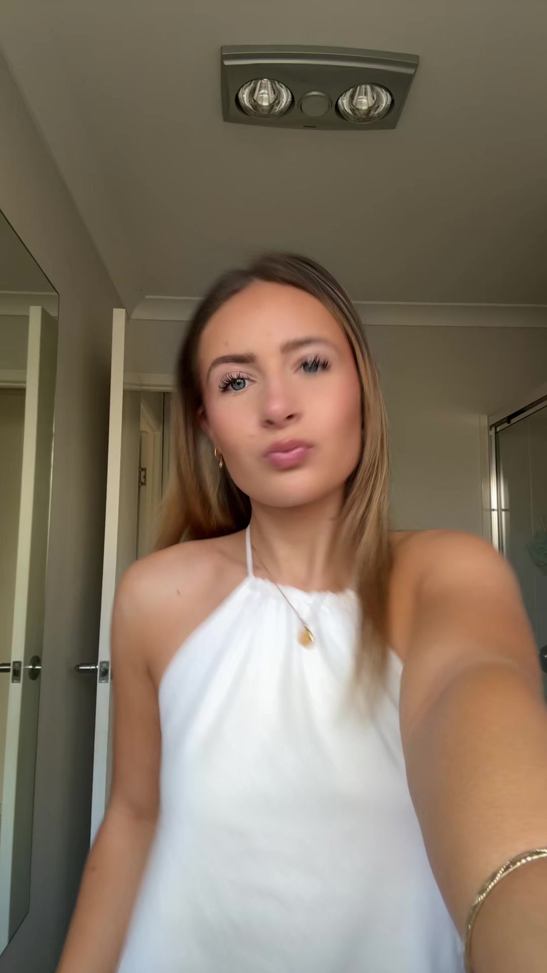 @domsspam_
