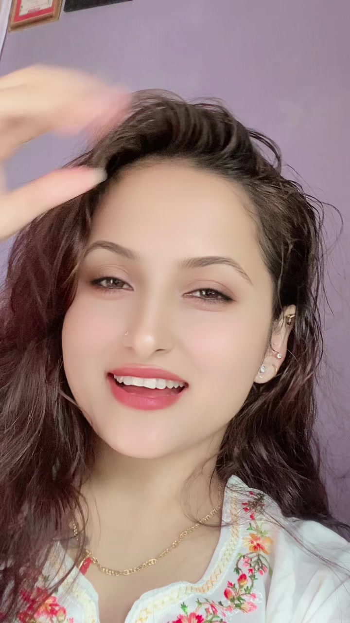 @Binita_poudel🦋officials🧿🧿🫶