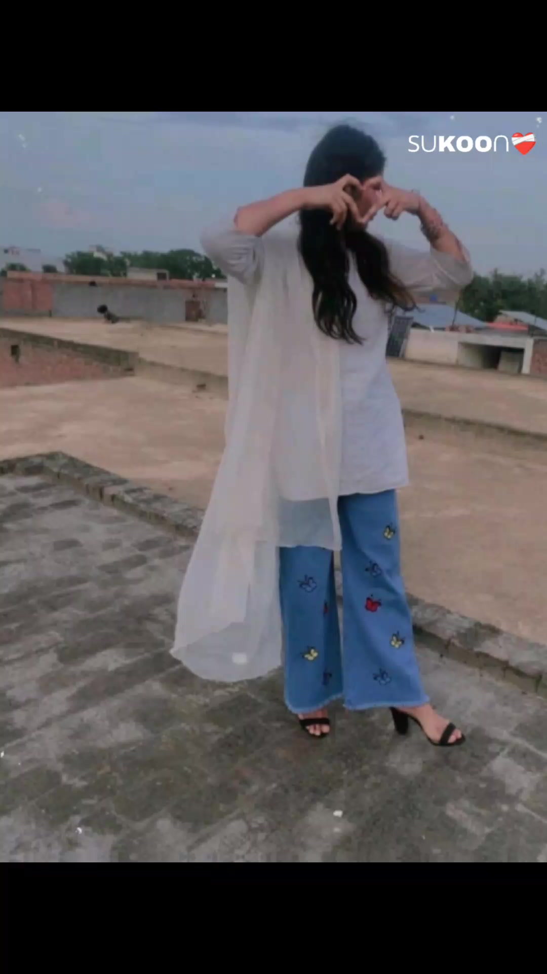 @komal arian
