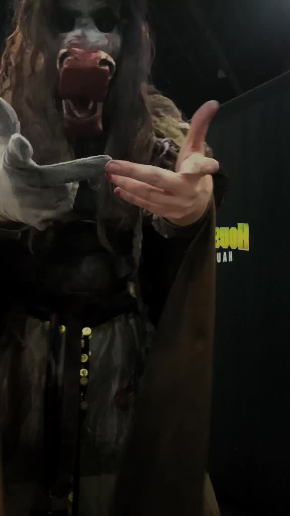 @Pox Cosplay