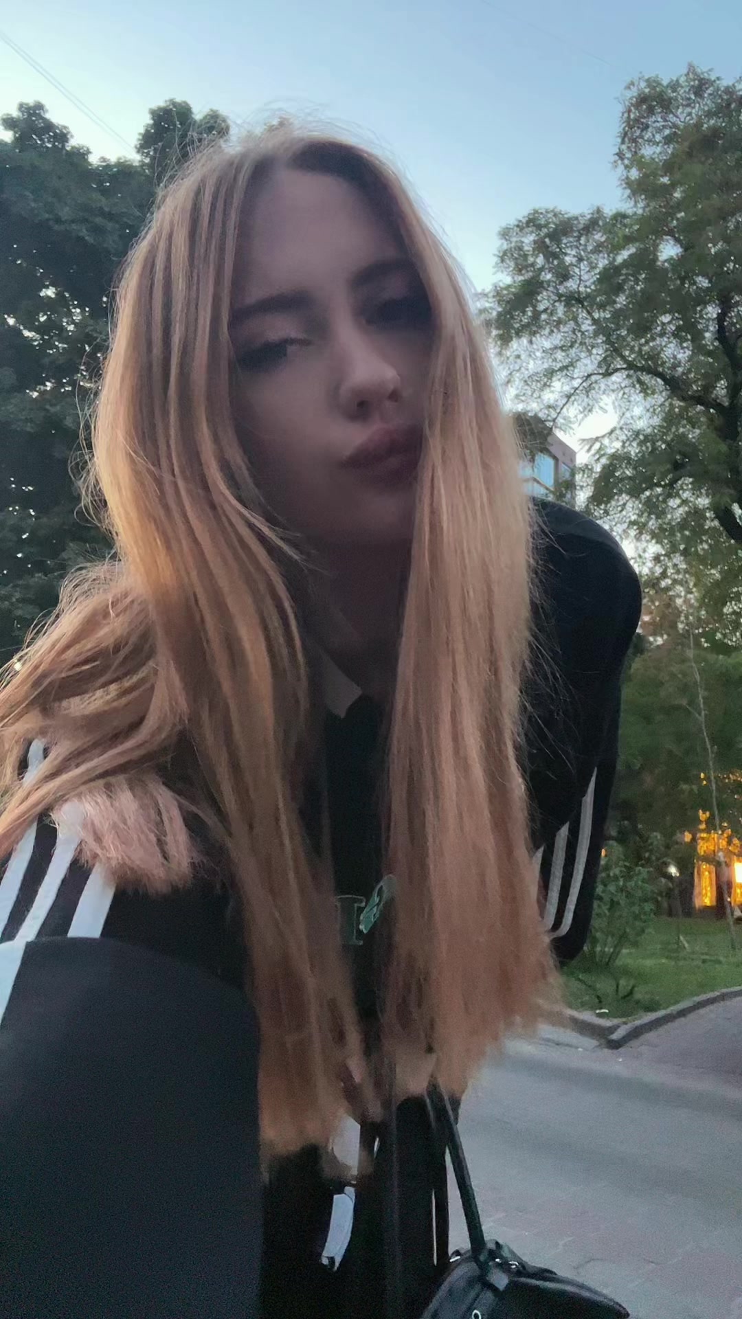 @каэтана