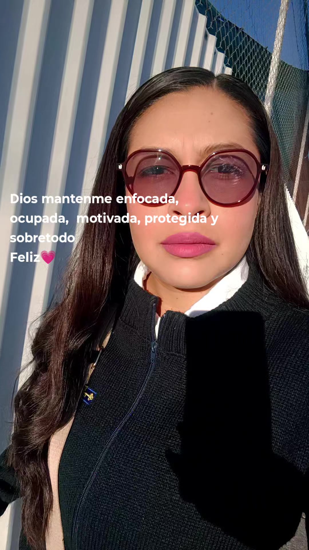 @🖤