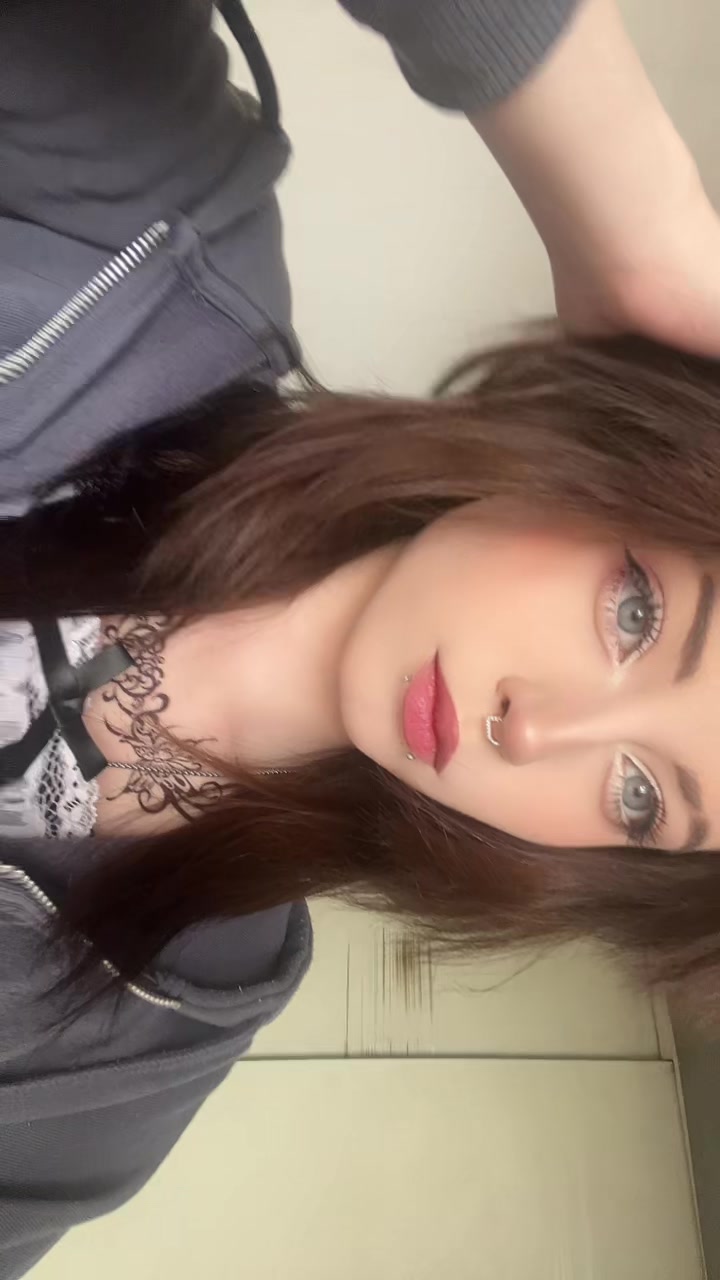 @Xroywg