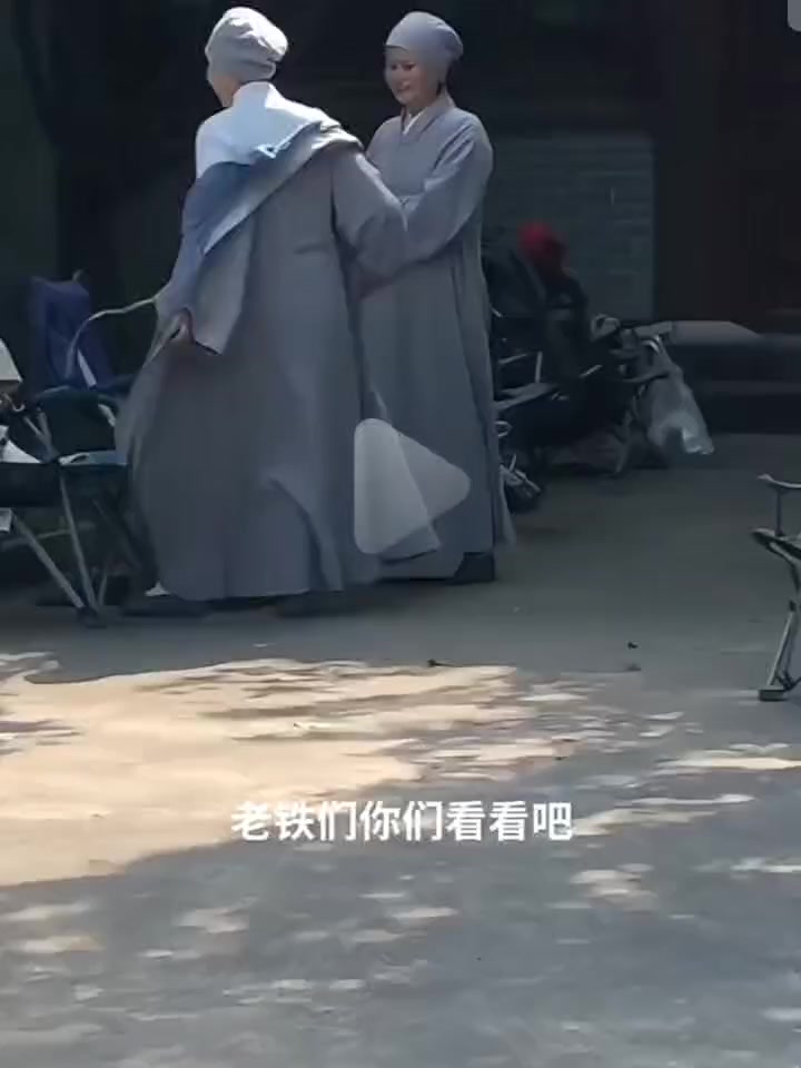 @晃晃悠悠