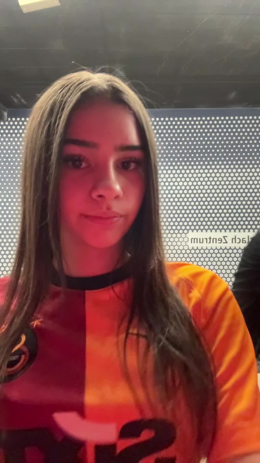 @𝐫𝐚𝐧𝐚