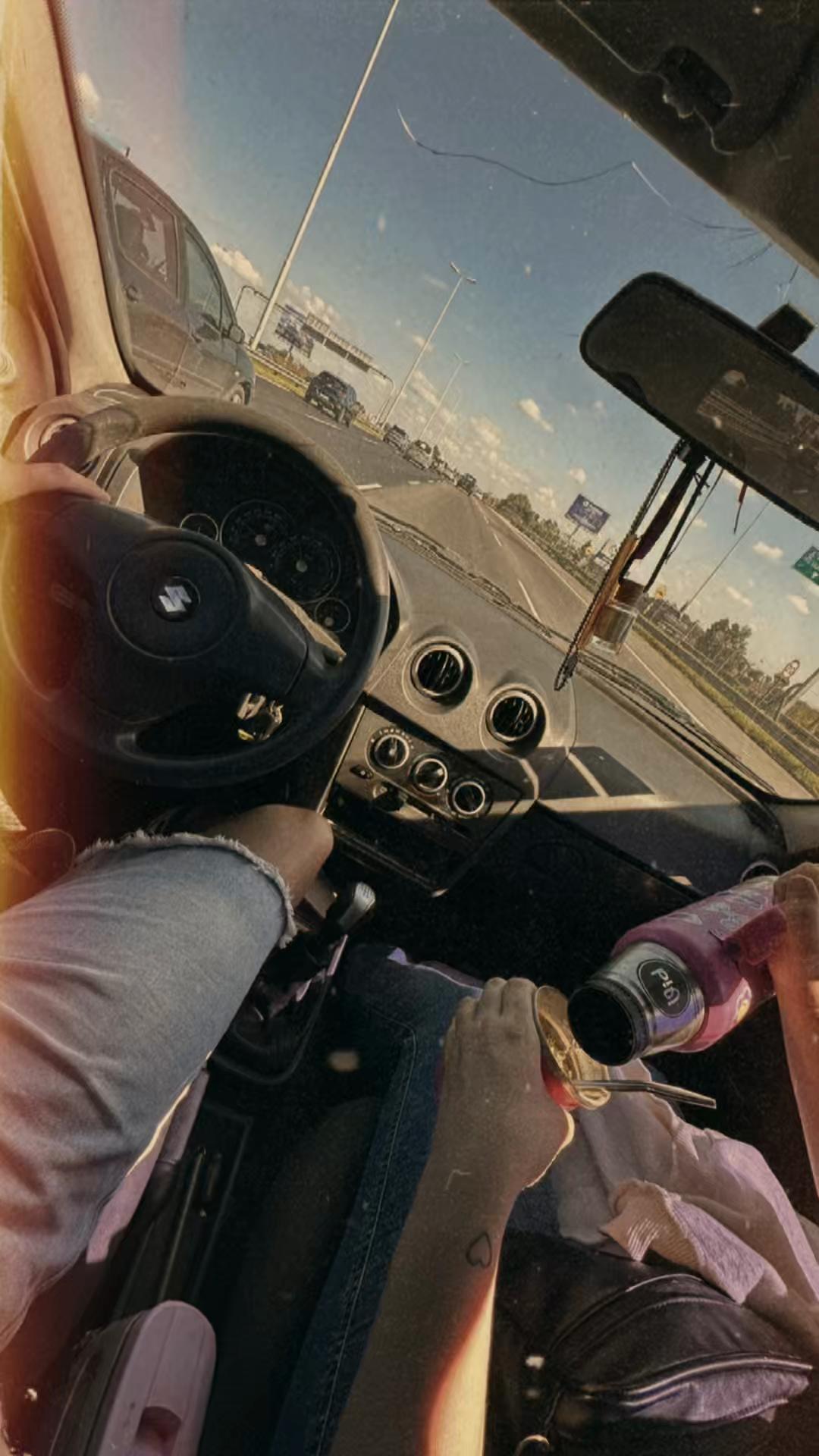 @Ro