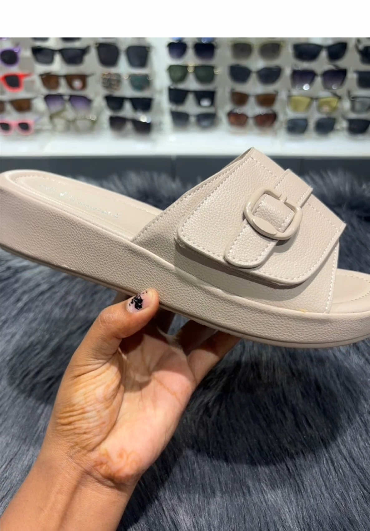 @Soles - Footwear | Handbags