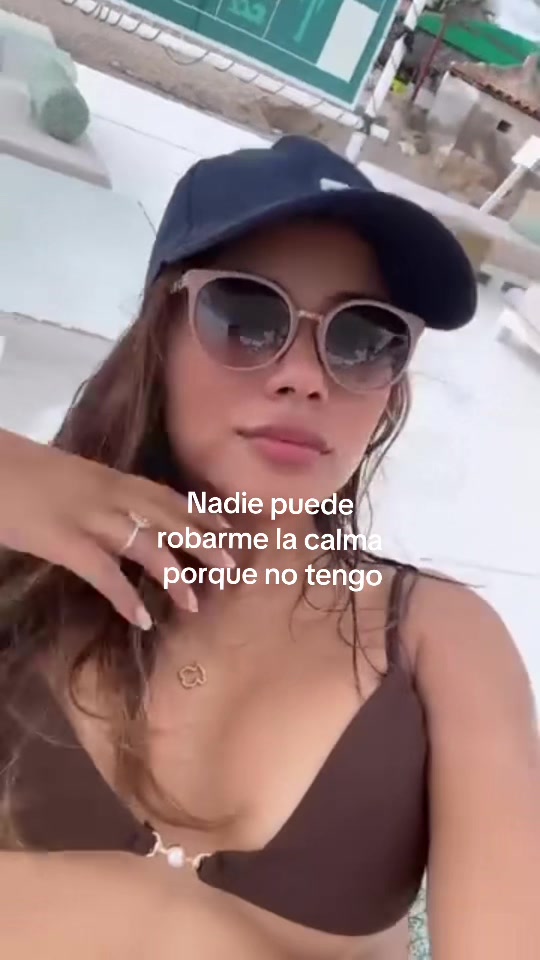 @Paola