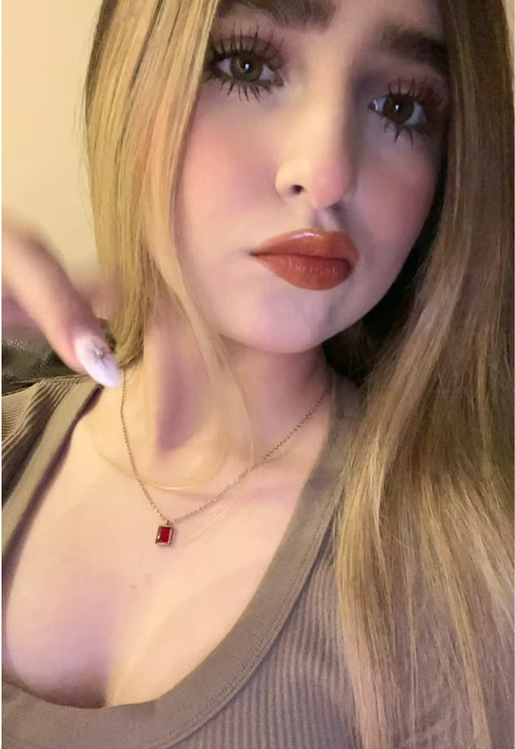 @g u t y ✰