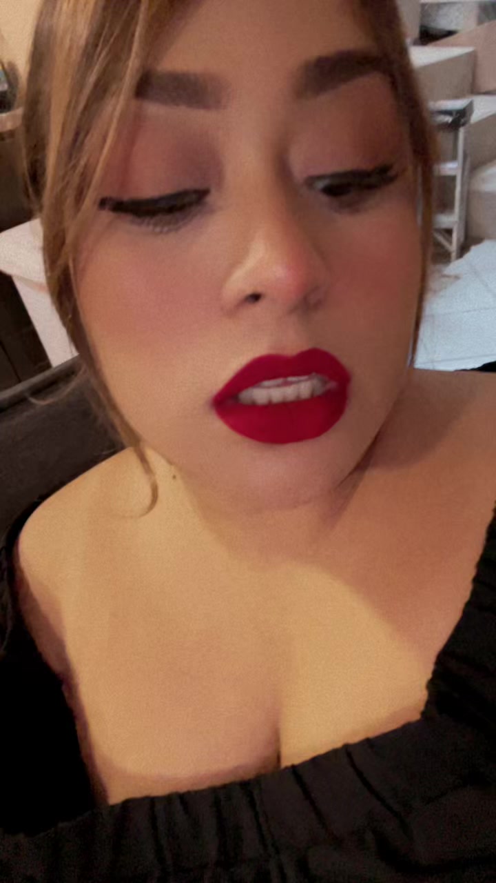 @💋😈anitta zenteno🌹