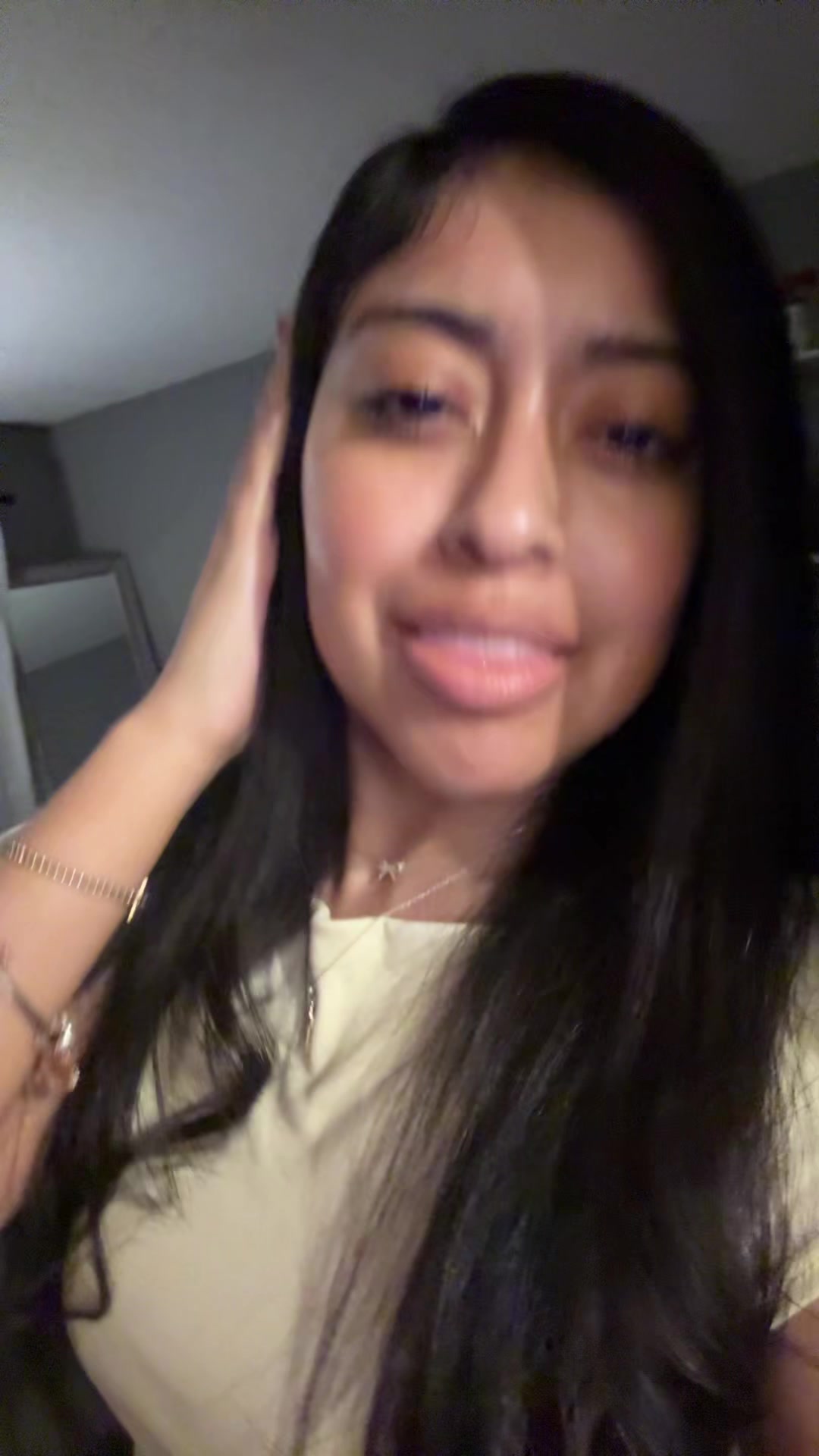 @yaneli