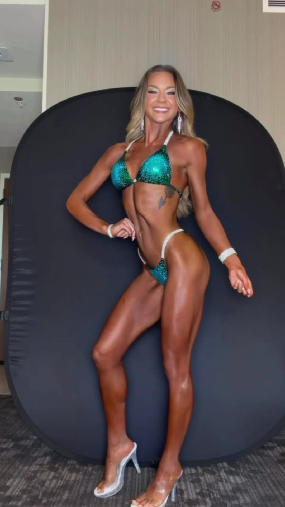 @NicoleFerrierFitness