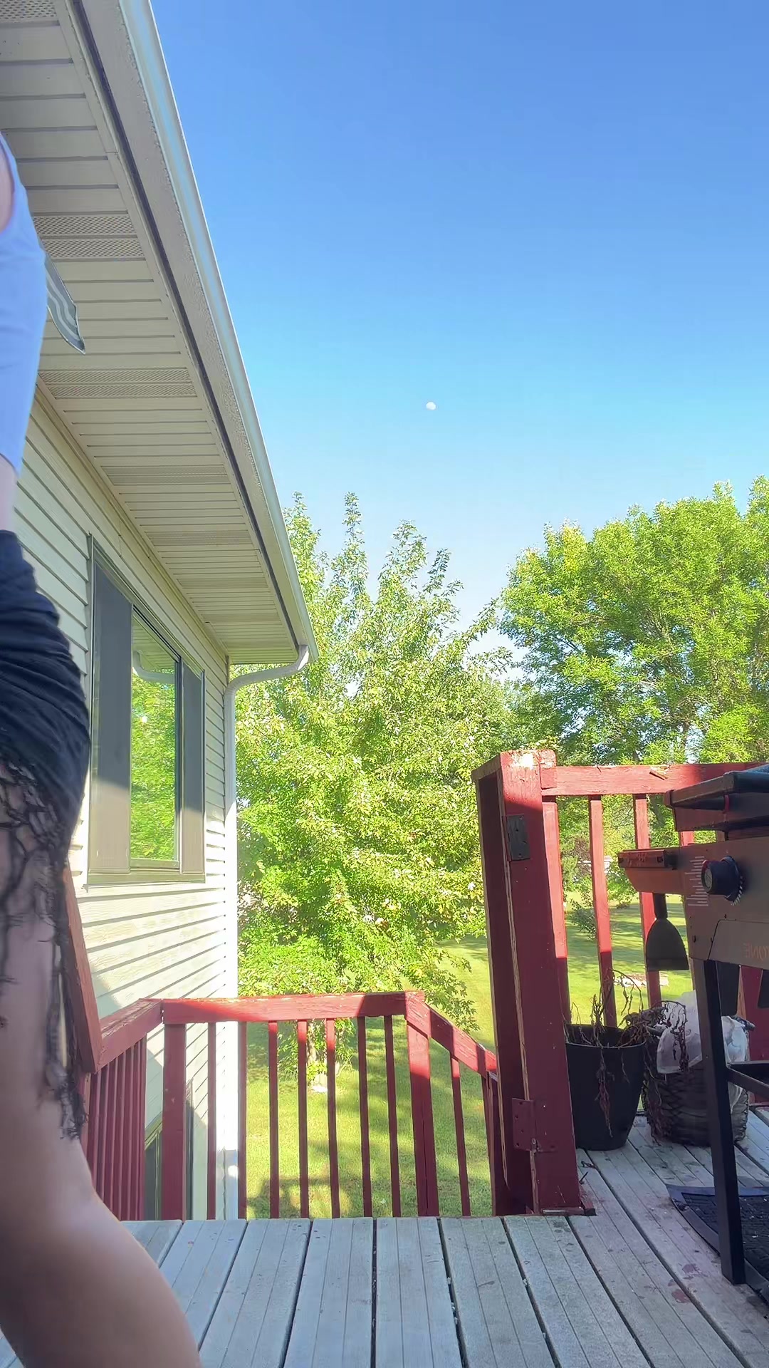 @Barefootmamamn