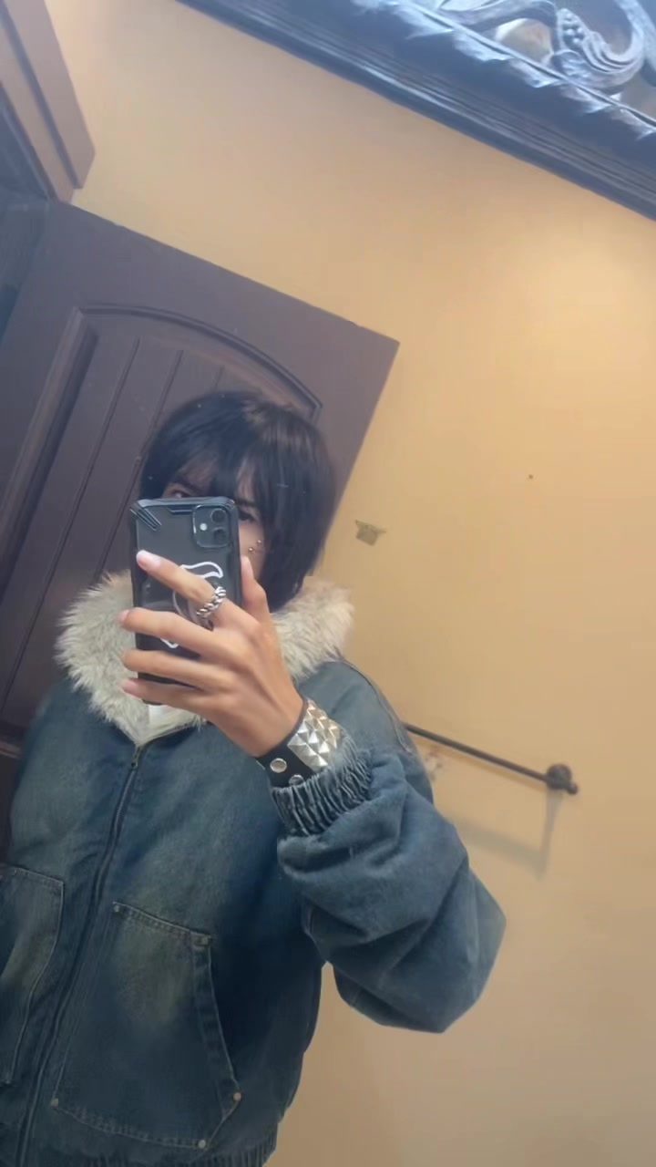 @LowtierLarp