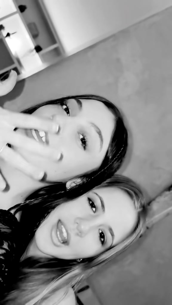@Julieta