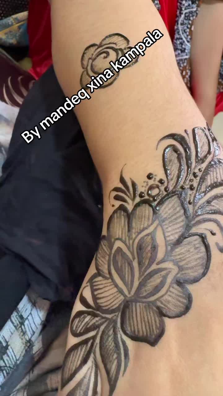 @MAANDEEQ BEAUTY SALON