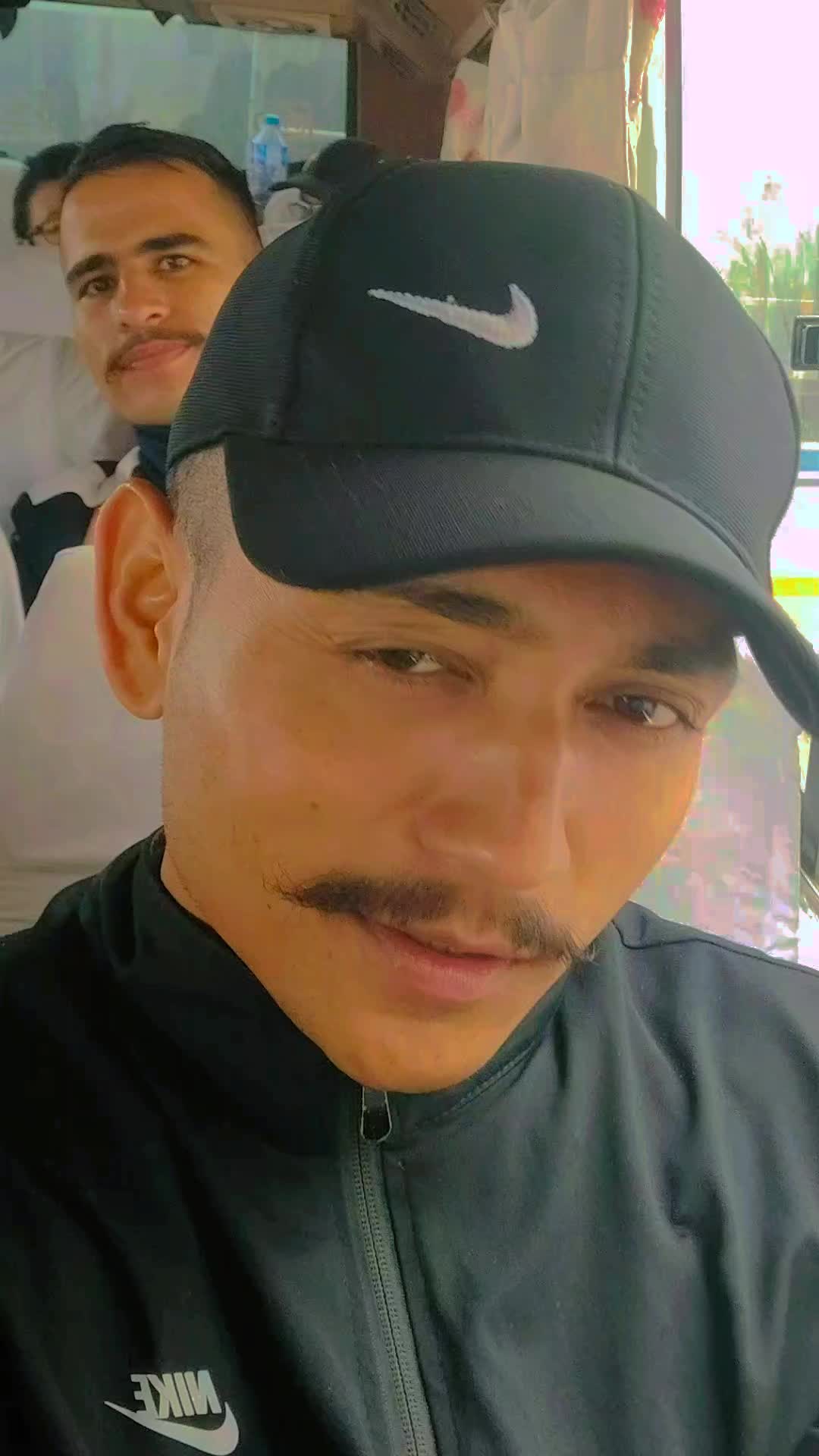 @B2🇳🇵