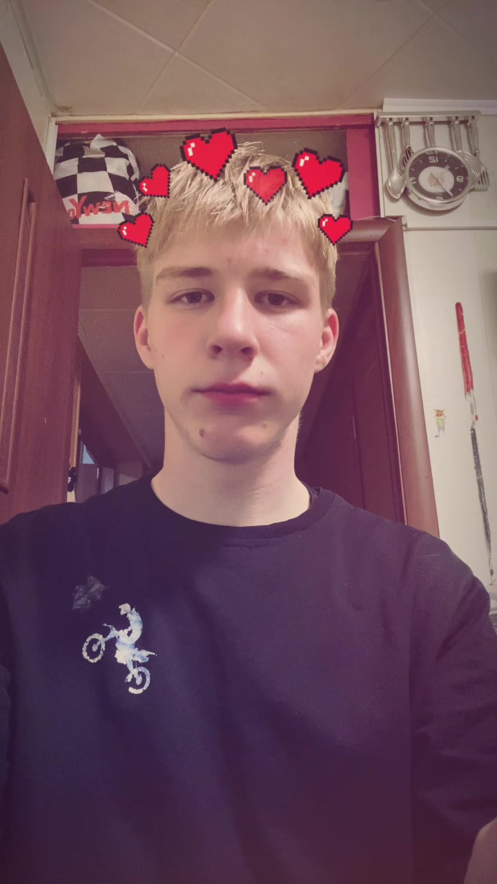 @Минипека🗡️
