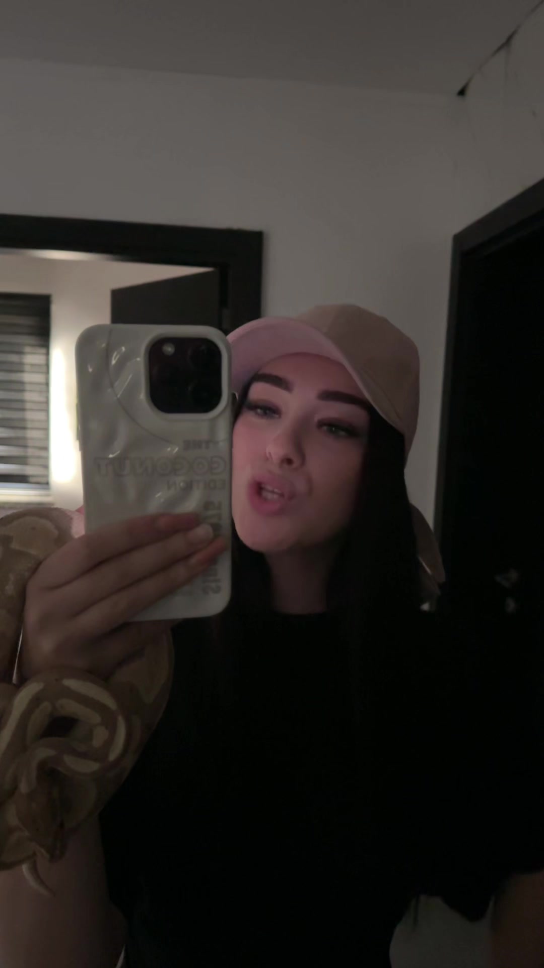 @MM
