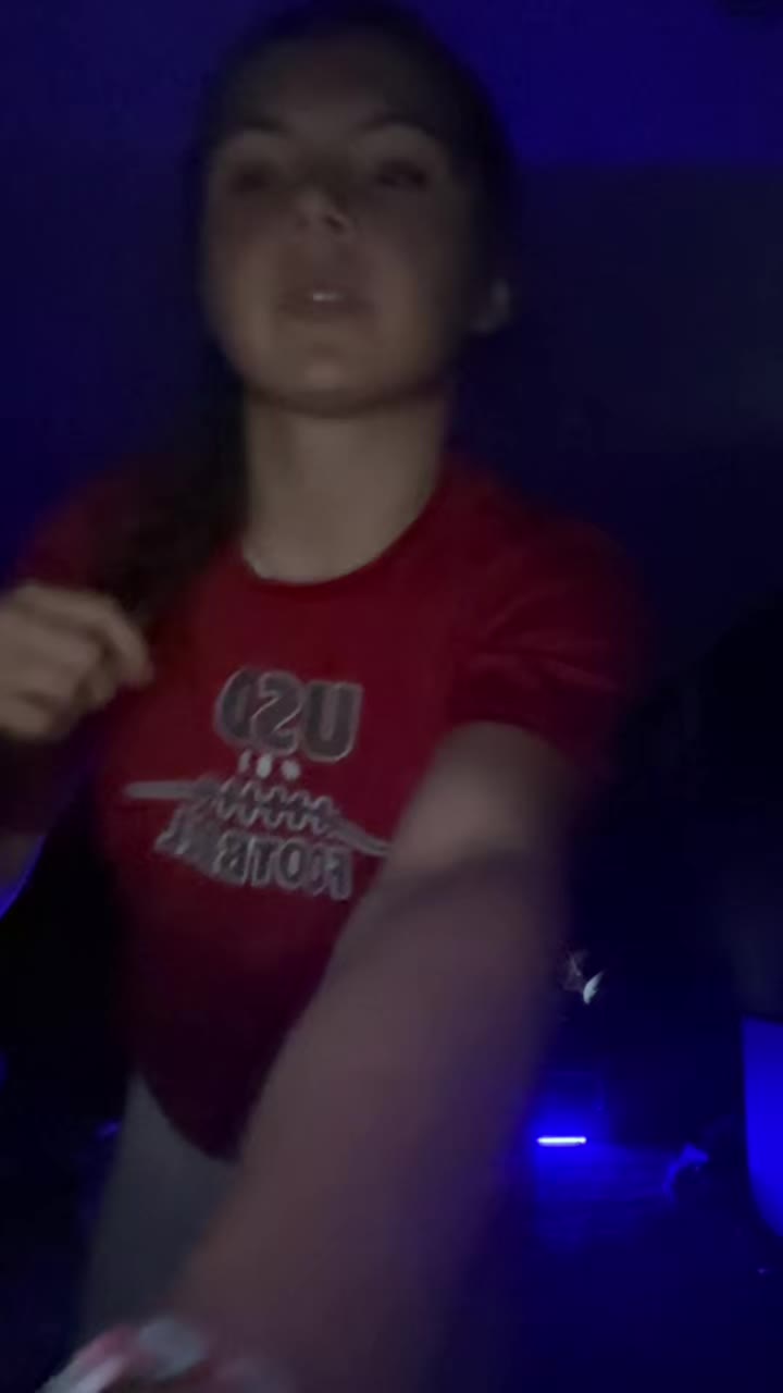 @🥎🏐maddy _spamm🏐🥎