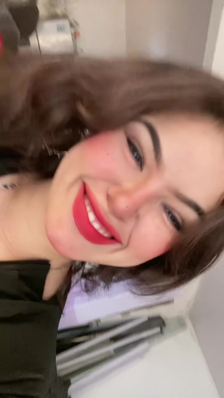 @MarilynLaura