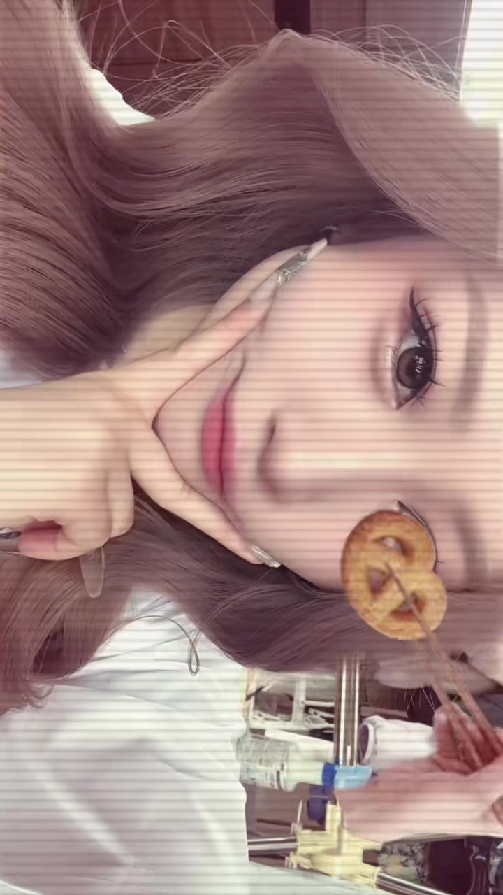 @𝑦𝑢𝑎
