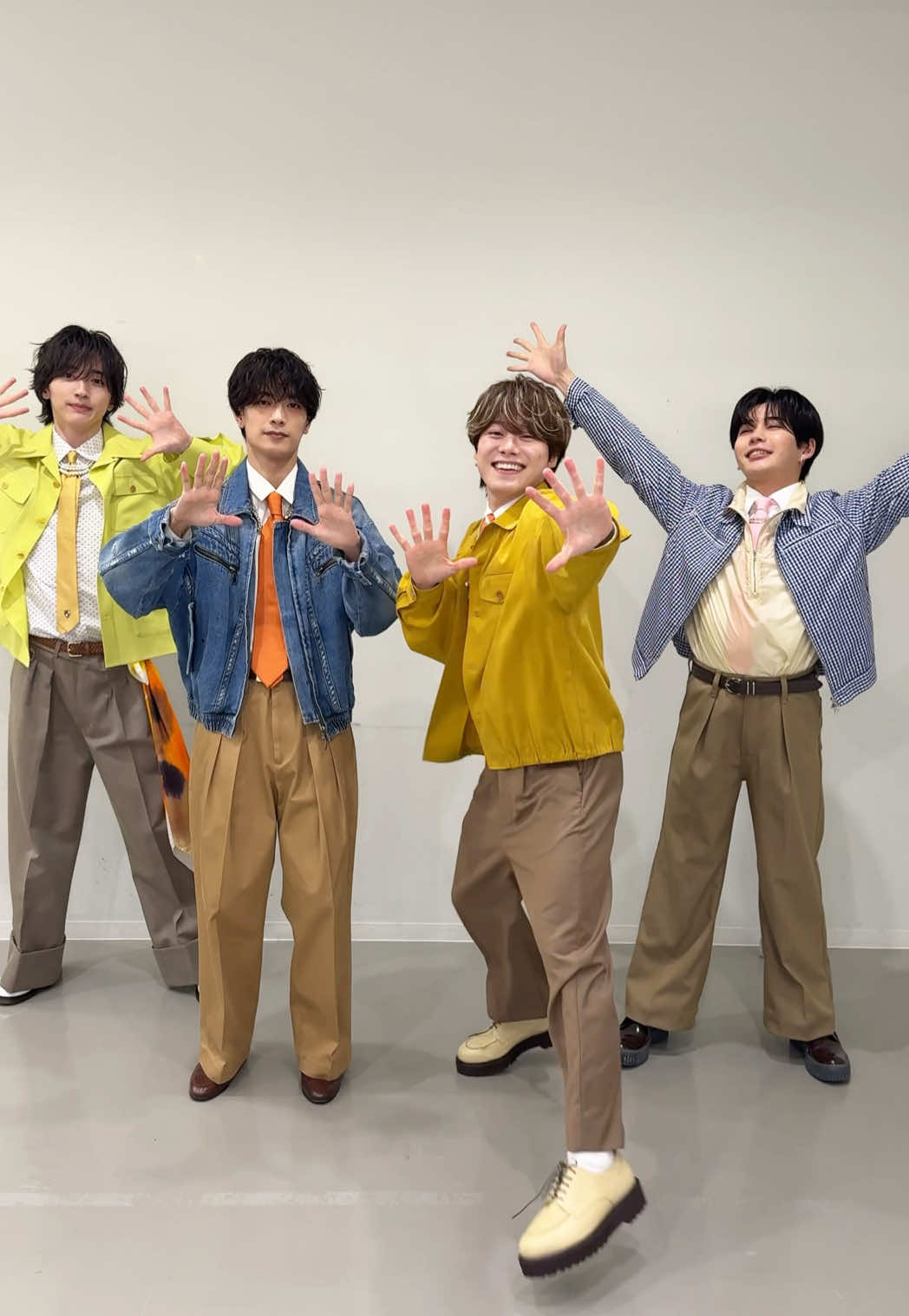 @なにわ男子 / Storm Labels