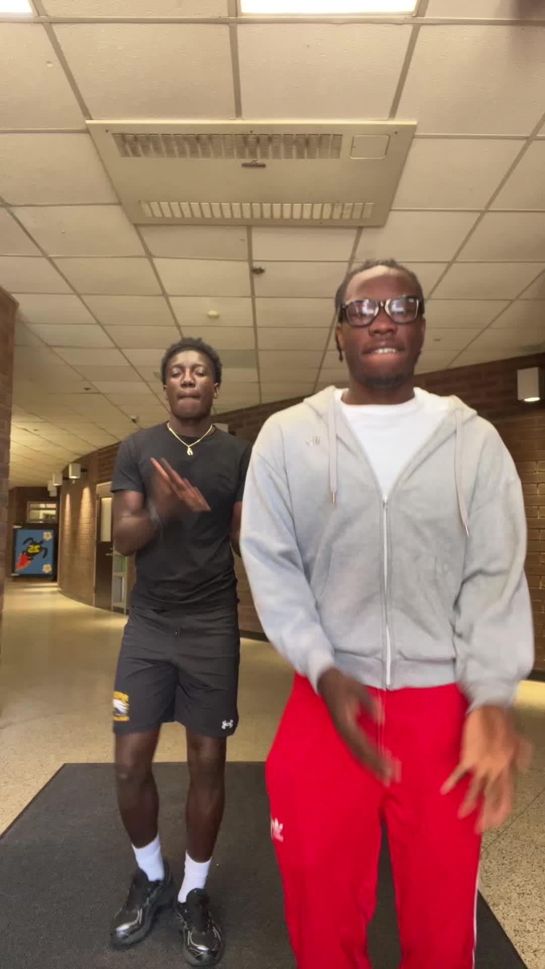 @J4🕺🏾.