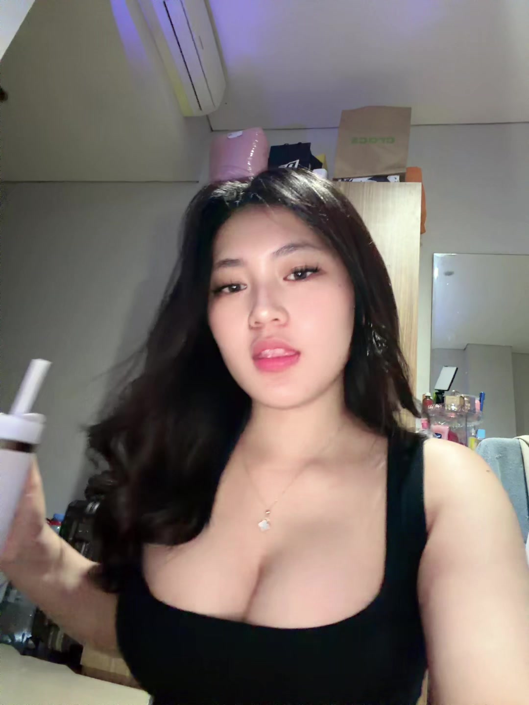 @Zesaaa