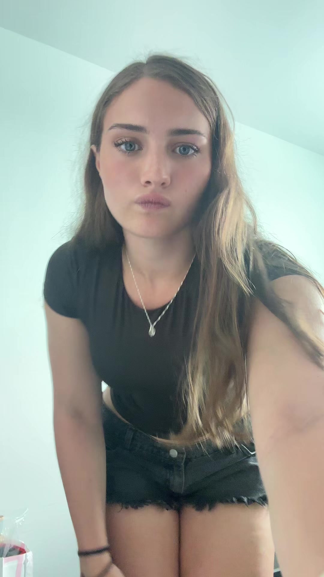 @agustina.bono