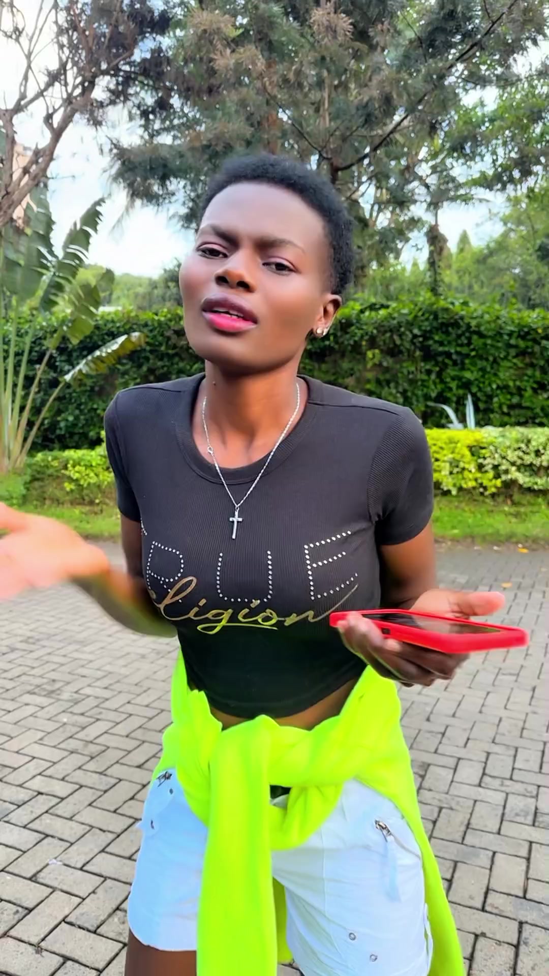 @Miss Atieno🦋☕✨👑🌻🍉