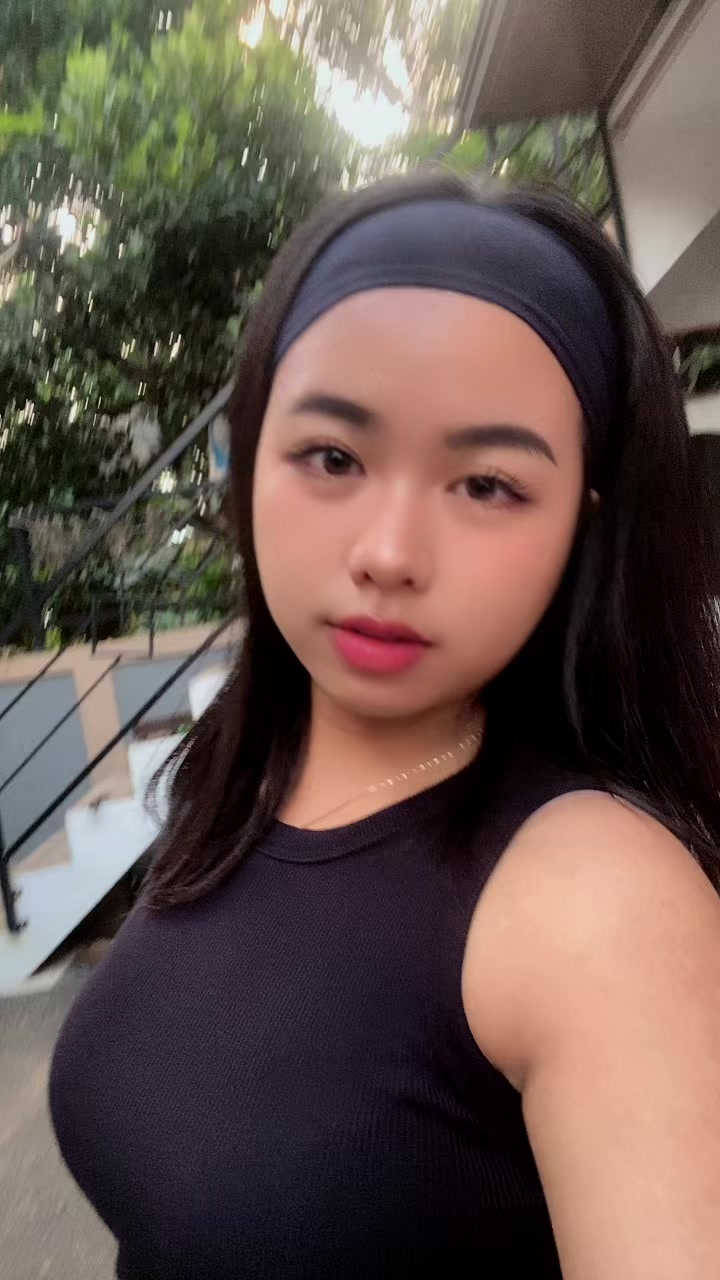 @Queen