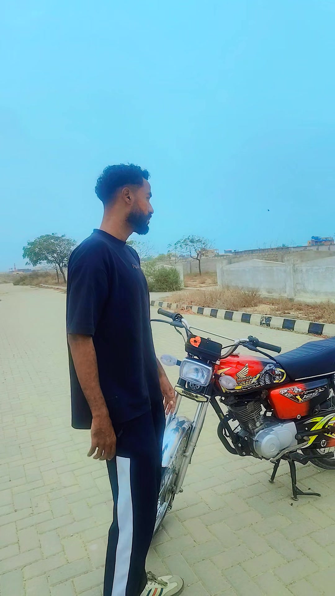 @kamosh sahab