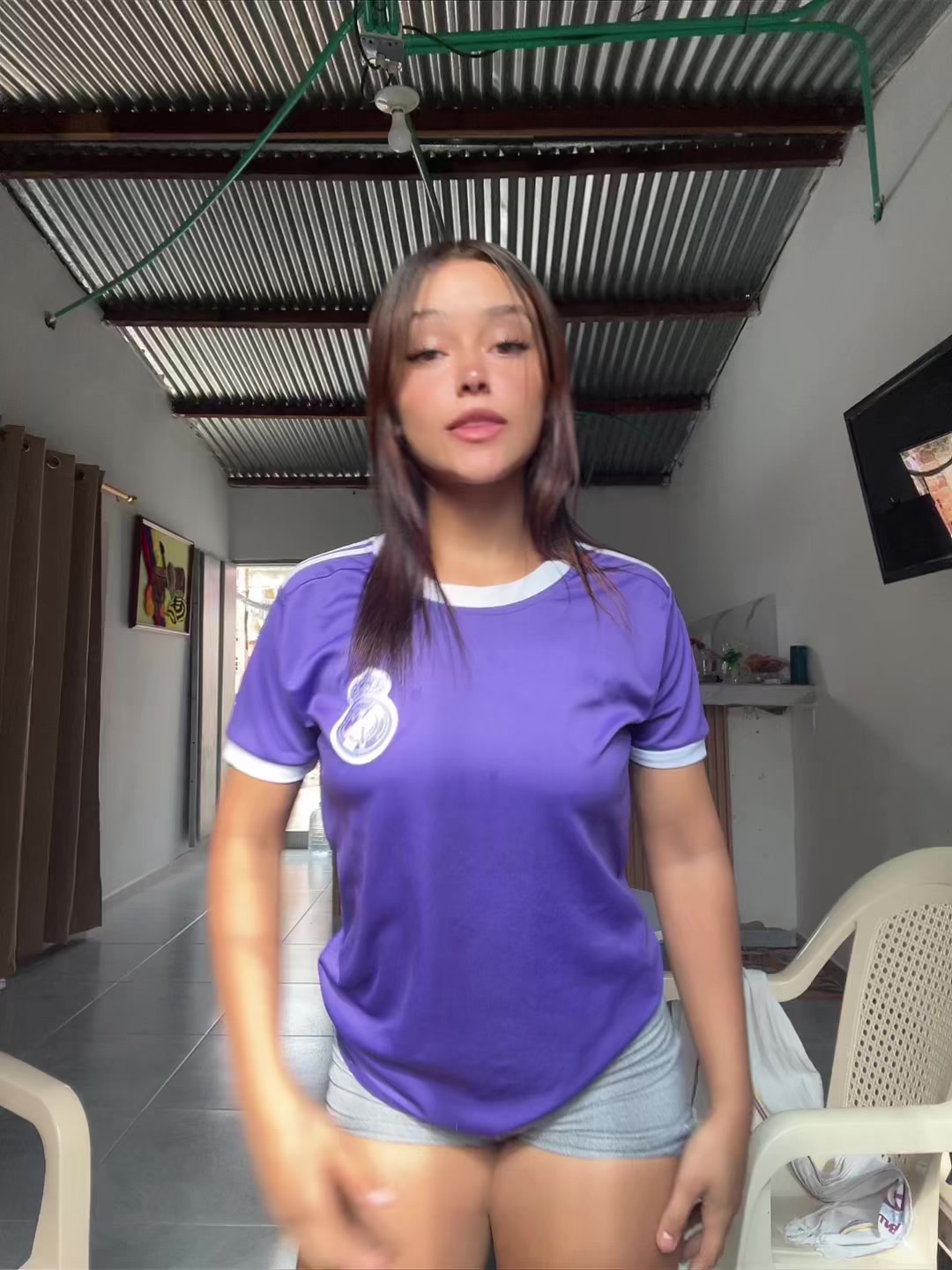 @Kiara