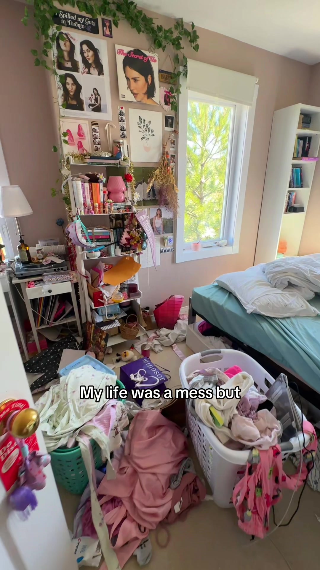 @Dear, Bella